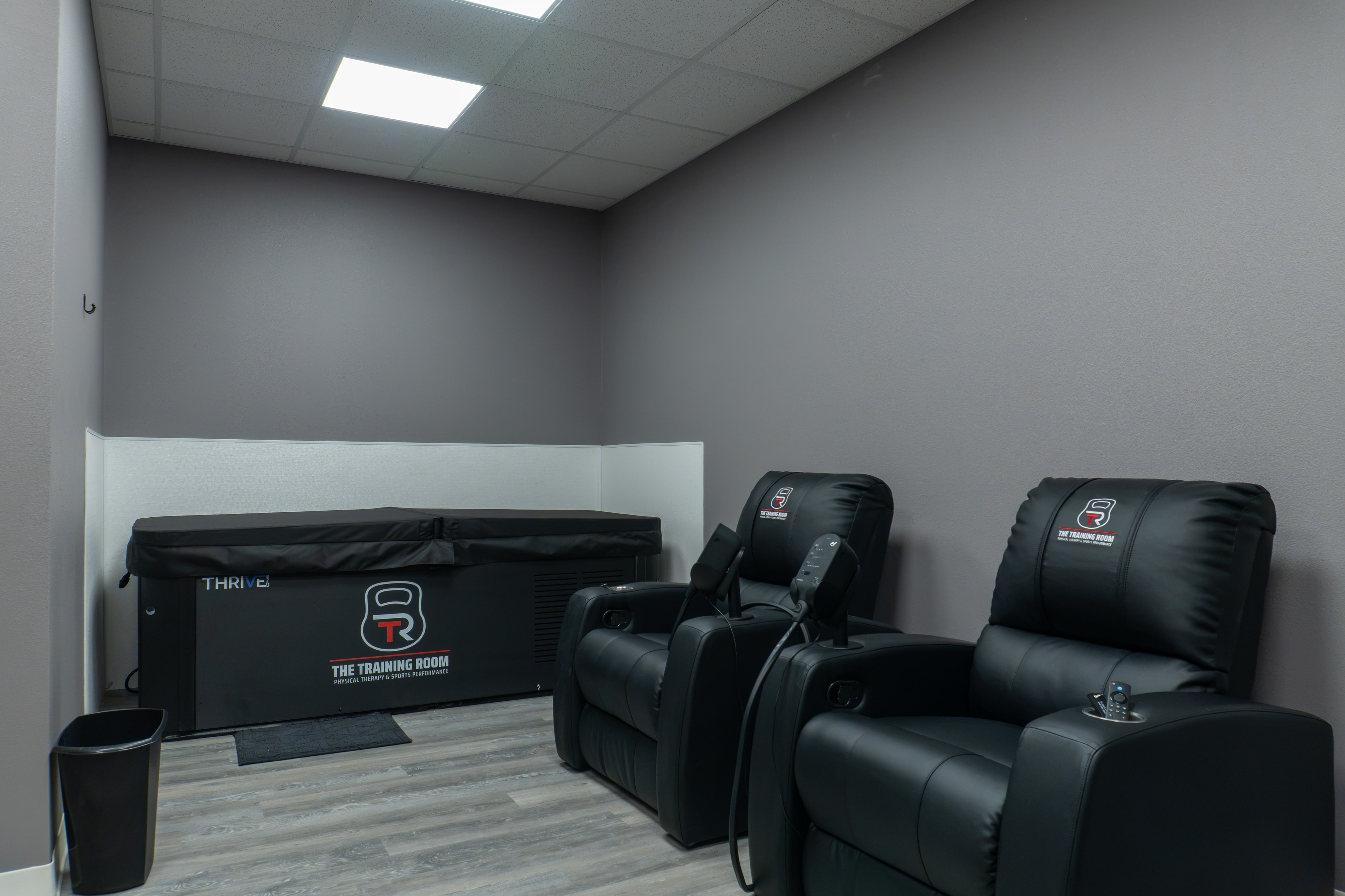 The Training Room Corpus Christi recovery room with cold plunge and compression chairs