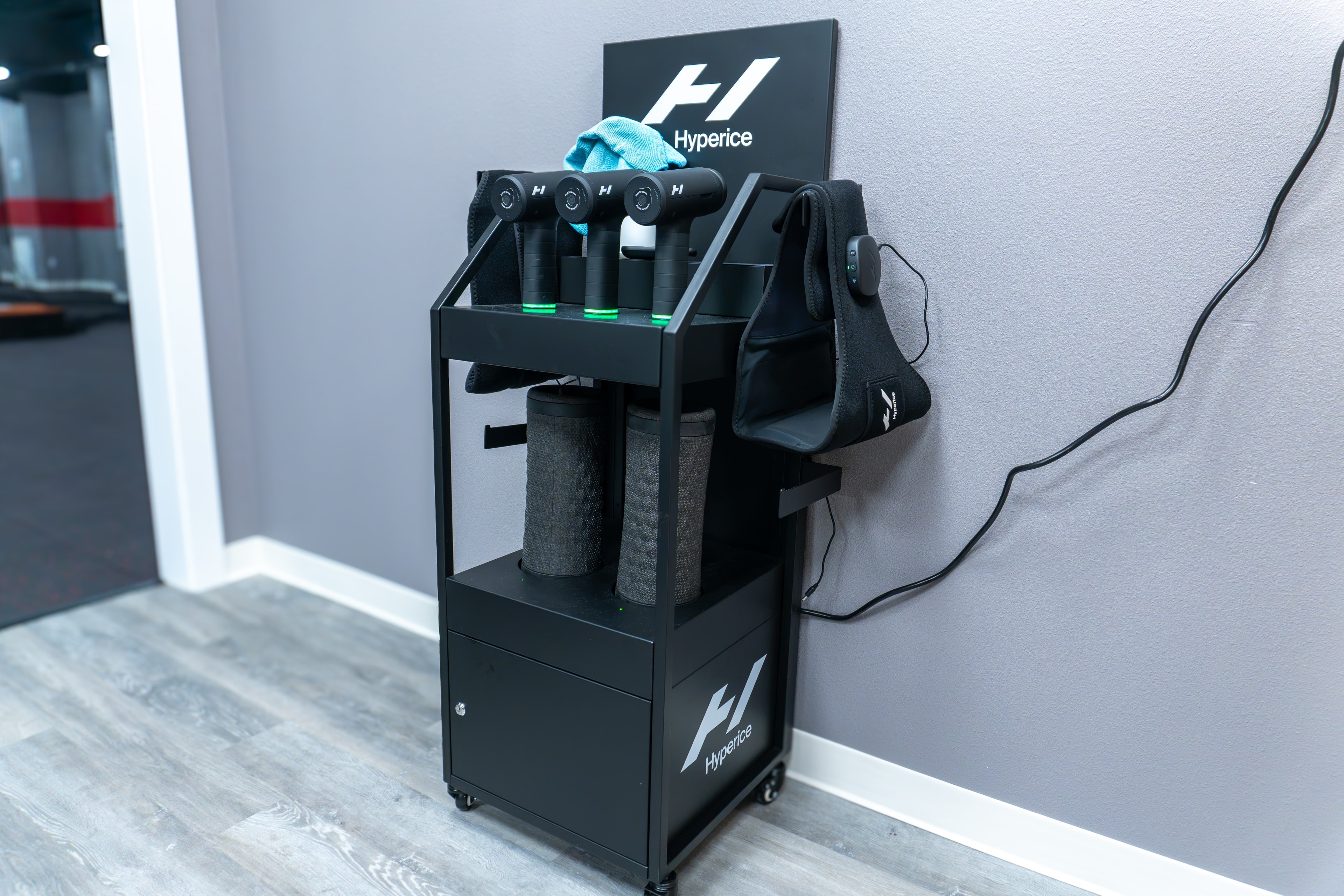 Hyperice Station